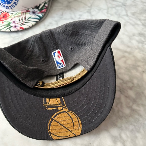 Golden State Warrior's NBA Finals Champs New Era 9Fifty 2018 Snap Back Hat - Picture 3 of 3